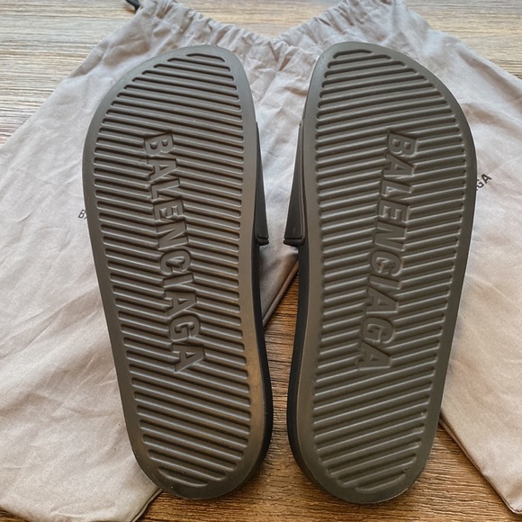 Balenciaga slides - Picture 4 of 5